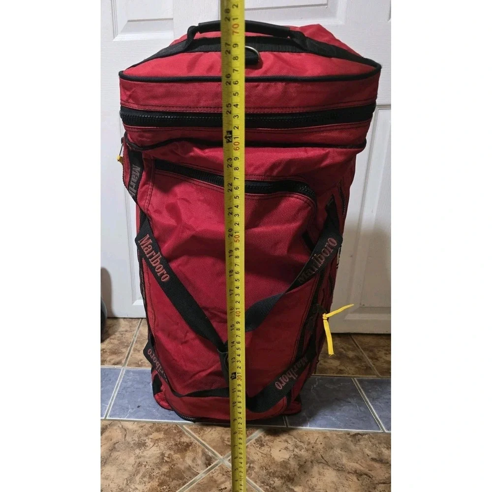 Vintage Marlboro Unlimited XL Rolling Duffle‎ Bag 36